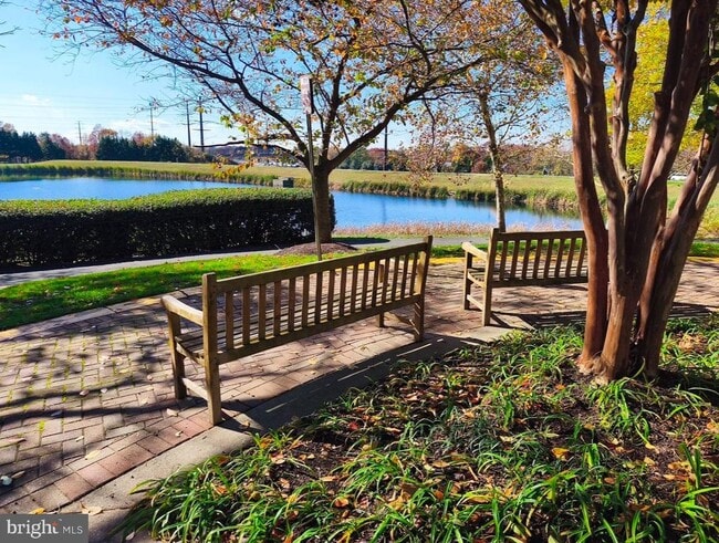 Building Photo - 12185 Abington Hall Pl