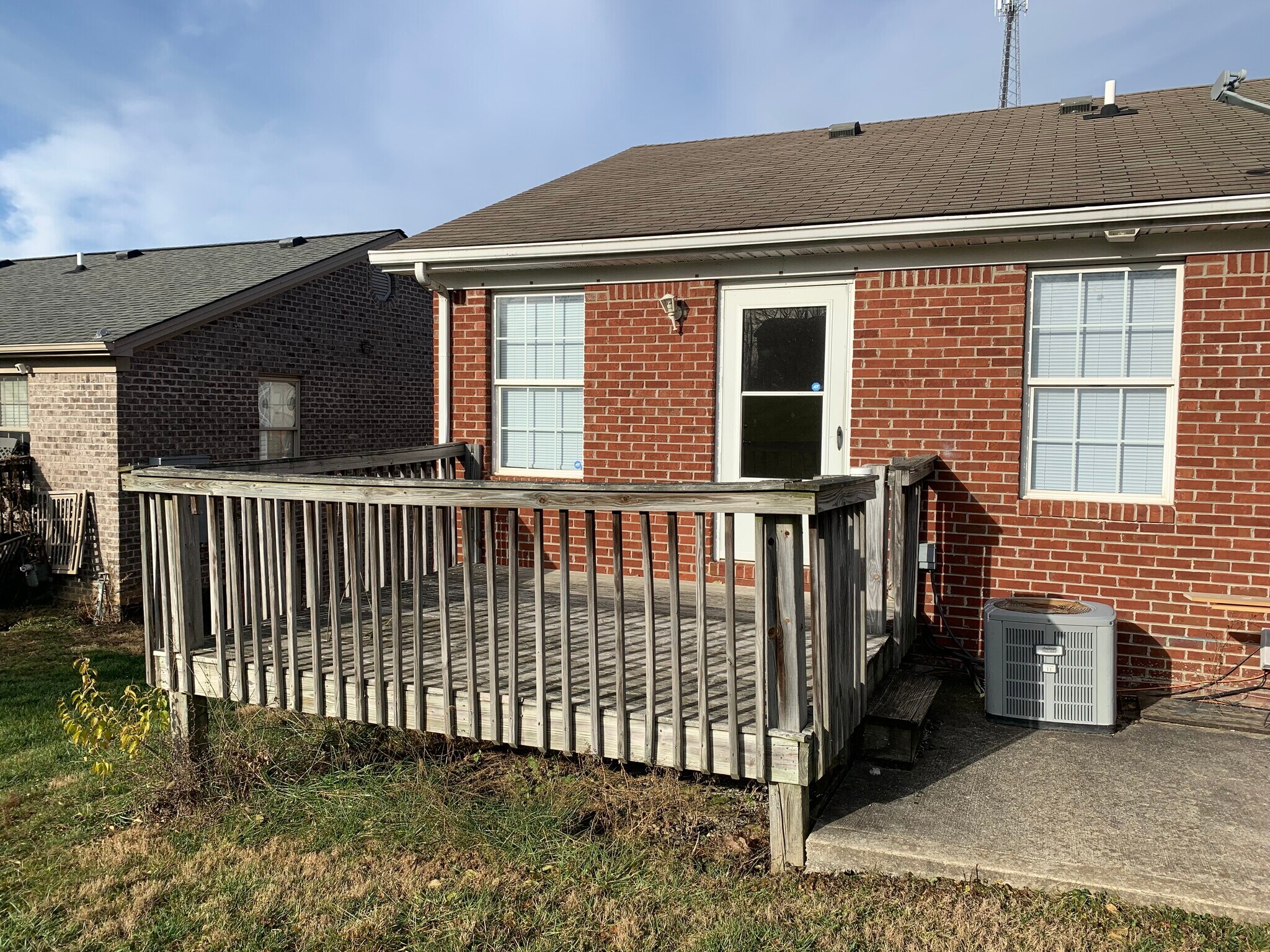 Building Photo - 1065 B Brandy Lane