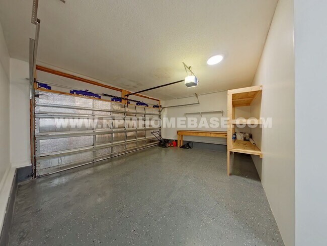 Building Photo - 147 Villacrest Dr