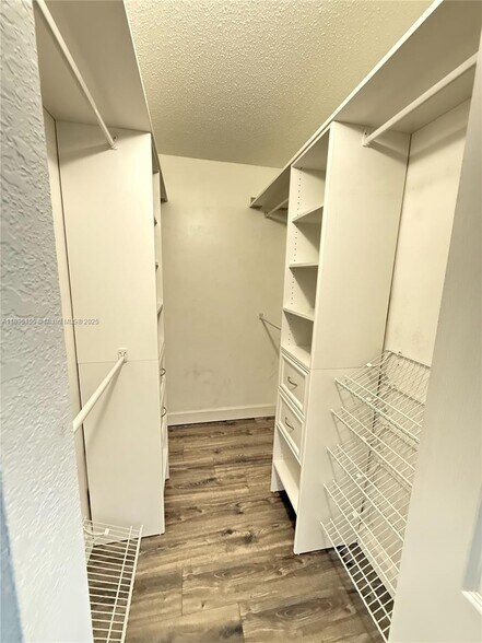 Building Photo - 8851 NW 119th St