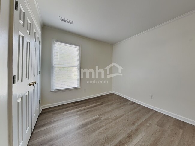 Building Photo - 4905 Heritage Woods Ct