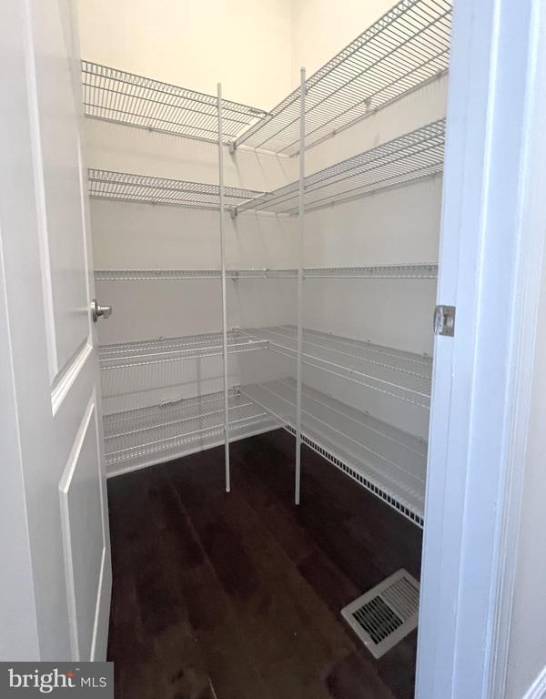 Building Photo - 3092 Alan Shepard St