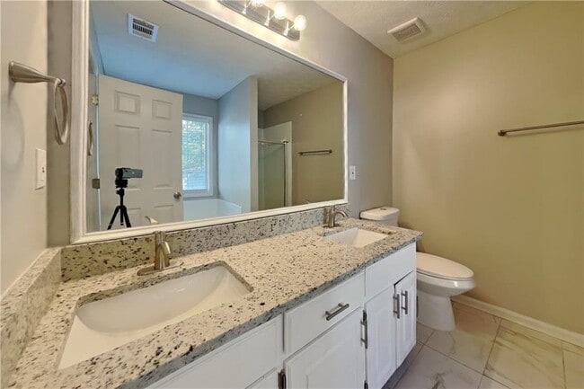 Building Photo - 3944 Riverstone Dr