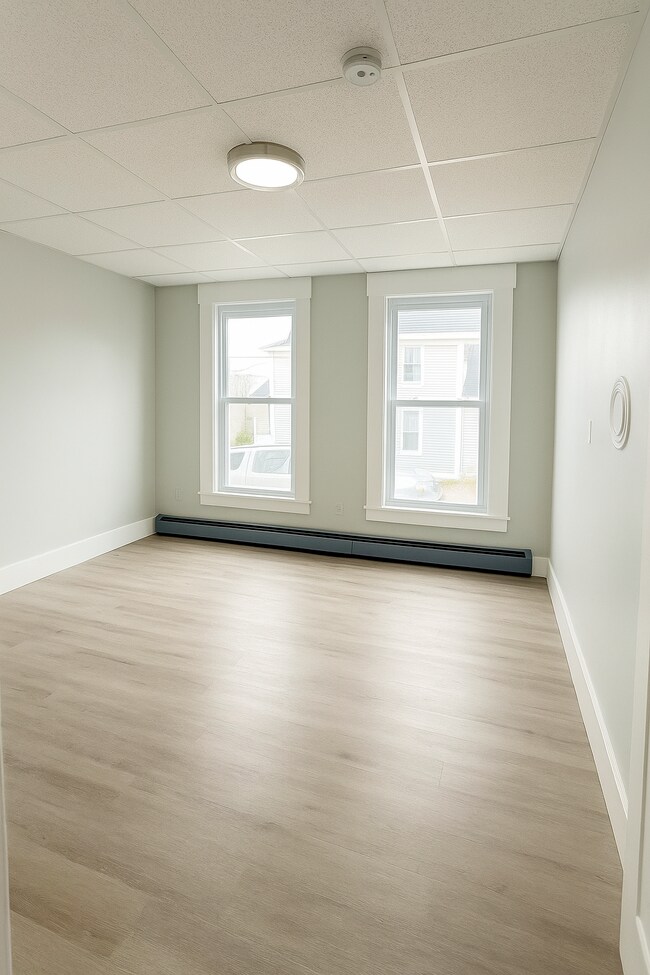 Building Photo - 75 Beech St