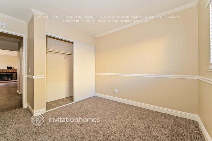 Building Photo - 20827 Calwood St