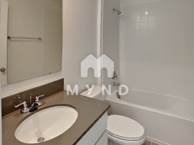 Building Photo - 4000 Tug Hill Ln