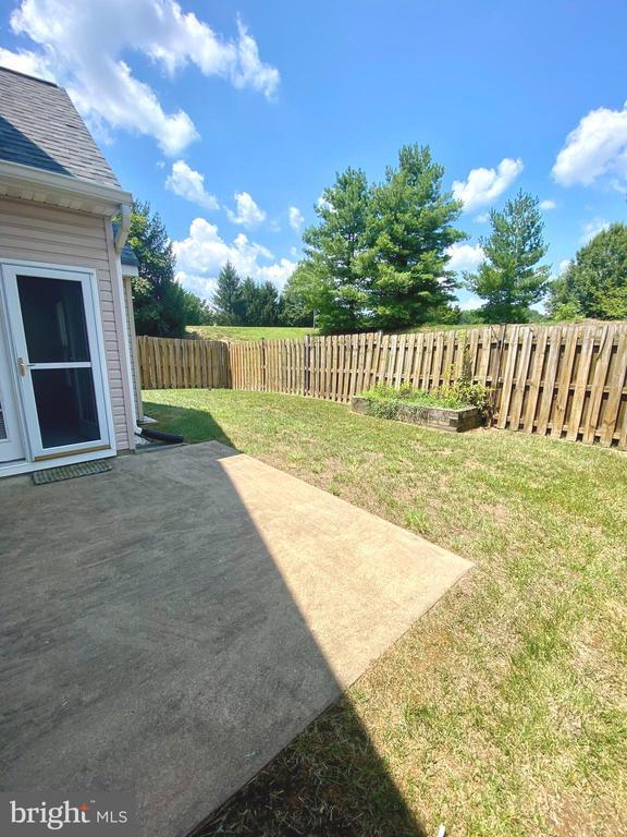 Building Photo - 11100 Trinity Ln
