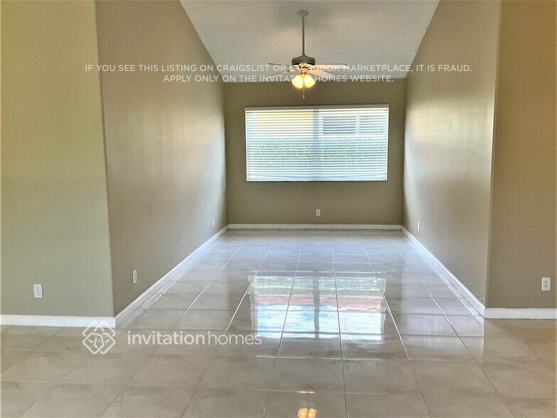 Building Photo - 6419 Breckenridge Cir