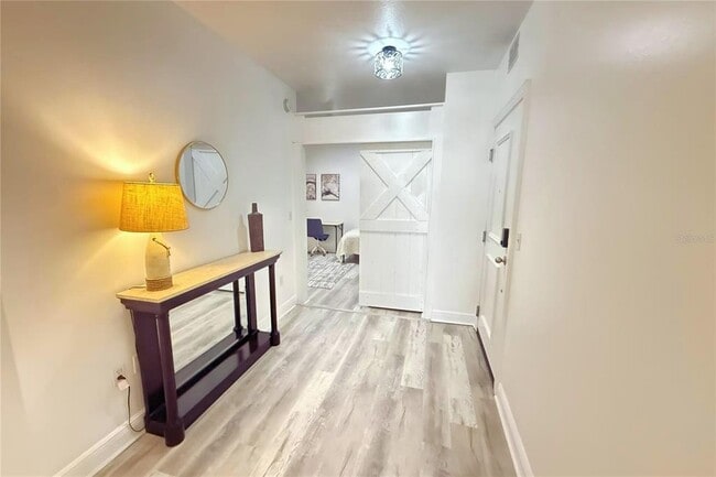 Building Photo - 628 Cleveland St