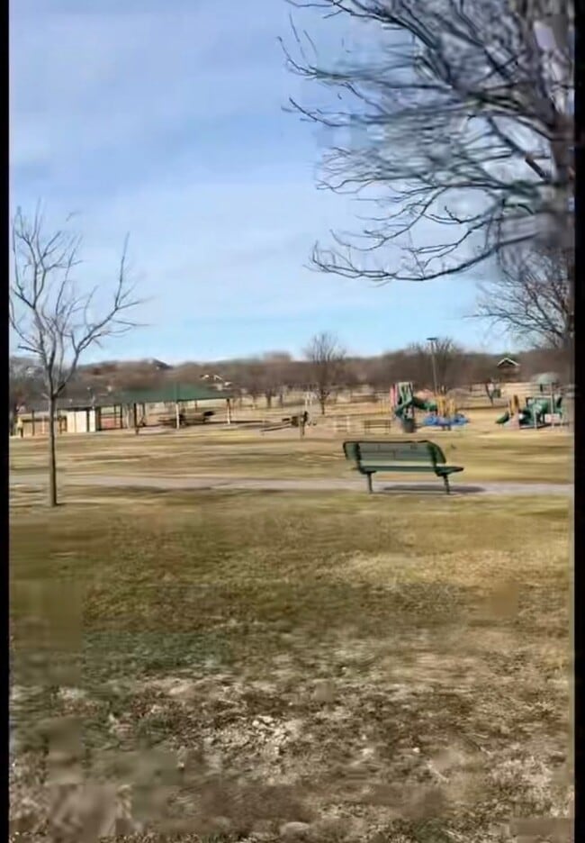 Building Photo - 1/2 OFF FIRST MONTHS RENT! Nice Town-home in Canyon 3 Bedrooms, 2 Bathrooms, 1 Car Garage, Ready ...