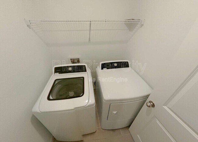 Building Photo - 347 Belfort Ct