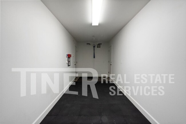 Building Photo - 785 Alloy Ct