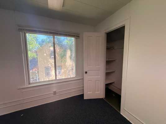 Building Photo - 421 E Crosstown Pkwy