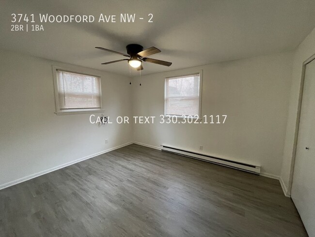 Building Photo - Two bedroom one bathroom apartment for rent