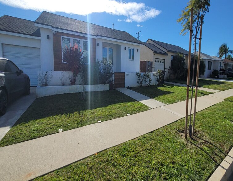 Building Photo - 5256 W 123rd Pl