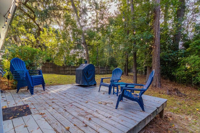 Building Photo - 9 Walthour Cove