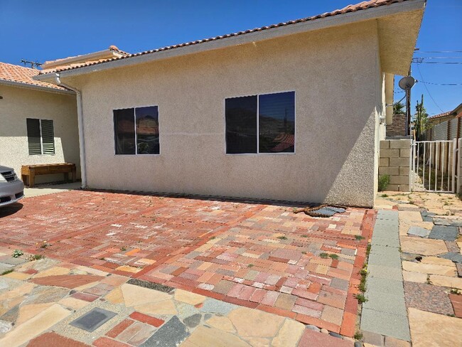 Primary Photo - 9856 San Felipe Rd