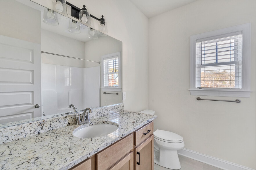 2nd Bath - 3404 Avenham Ave SW