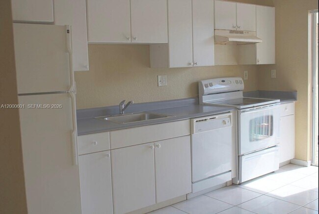 Building Photo - 6962 NW 179th St