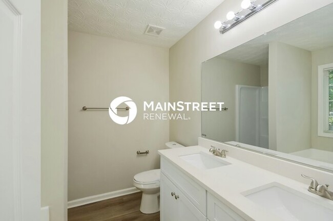 Building Photo - 3 Bedroom Pet-Friendly Home in Oxford, GA with Main Street Renewal