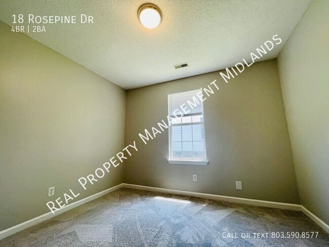 Building Photo - 18 Rosepine Dr