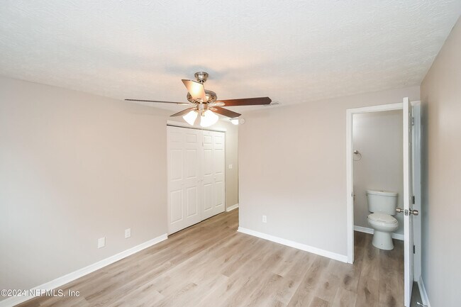 Building Photo - 8326 Santman Ct