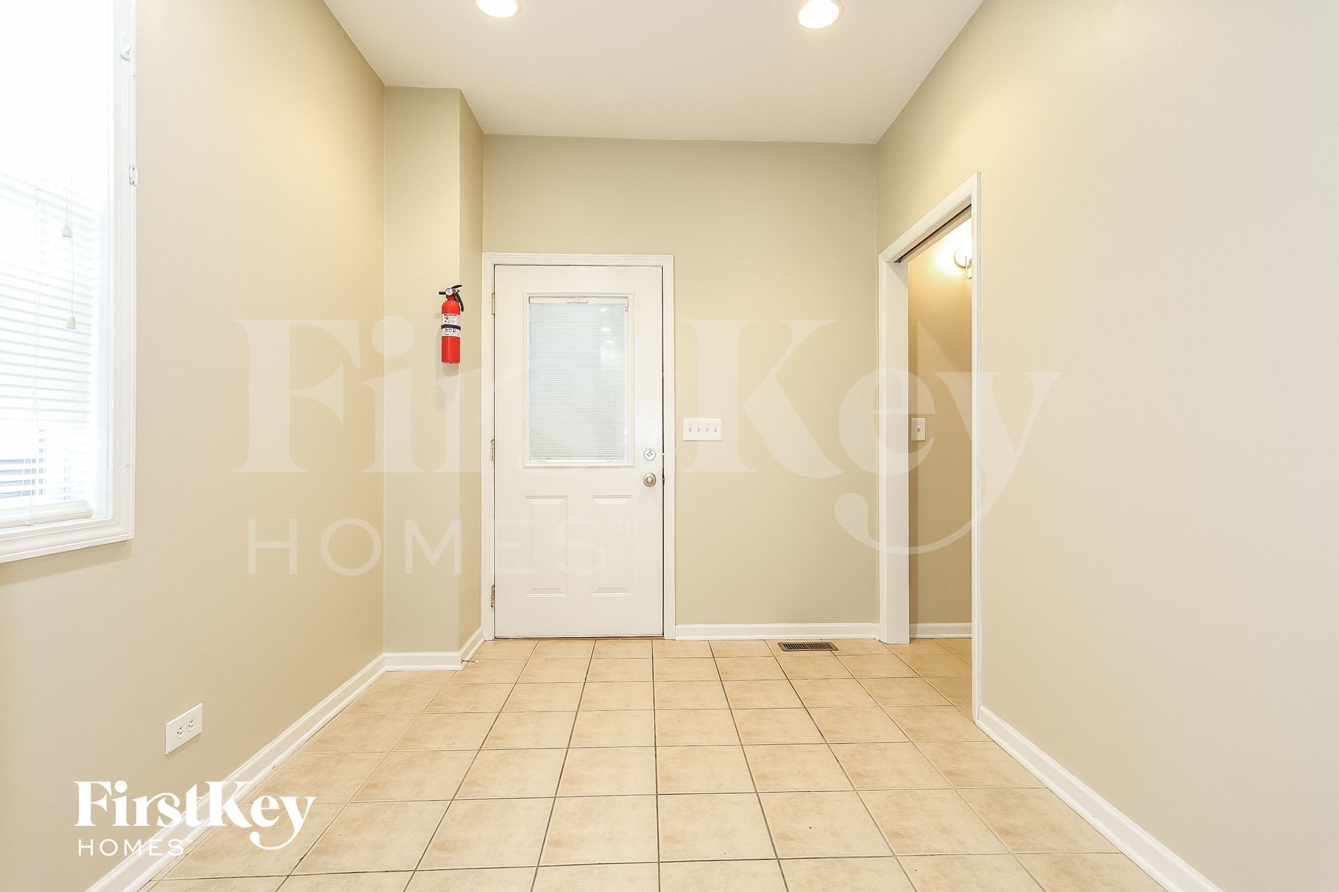 Building Photo - 217 Fairfield Dr