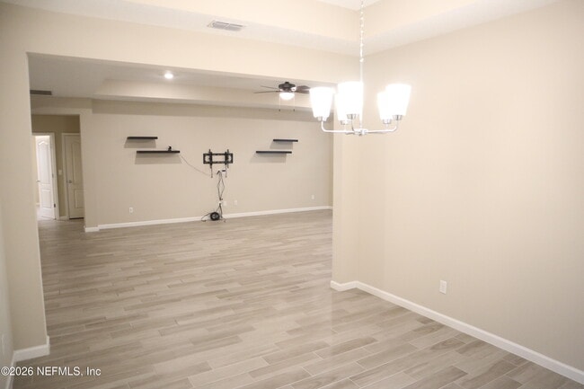 Building Photo - 6816 Crosby Falls Dr