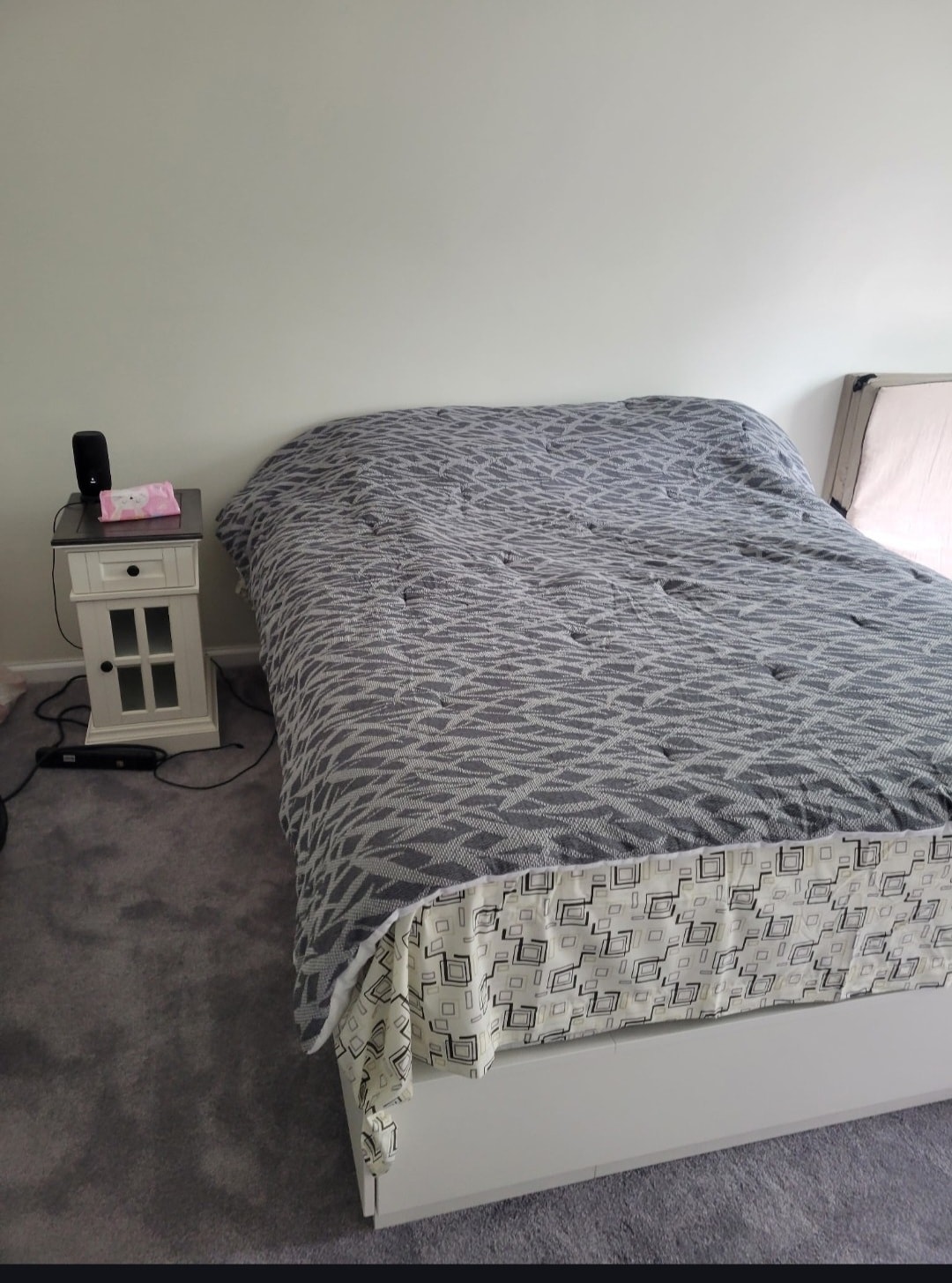 Building Photo - 22414 Kingsbury Ave