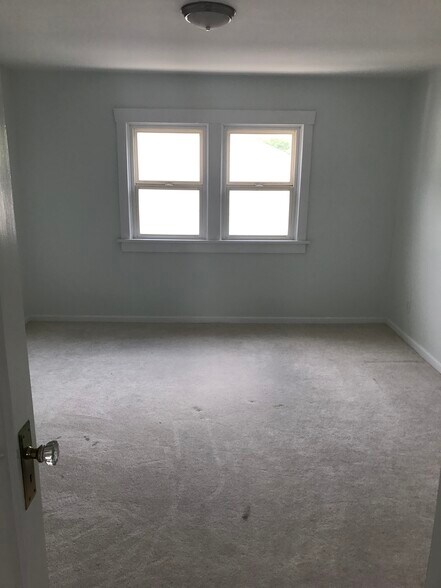 Building Photo - 213 S 100 W
