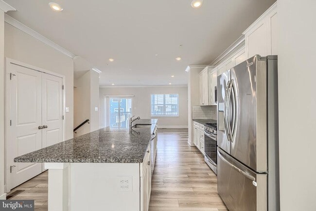 Building Photo - 11409 Starlight Pl