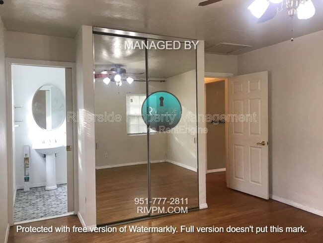 Building Photo - 6698 Nicolett St