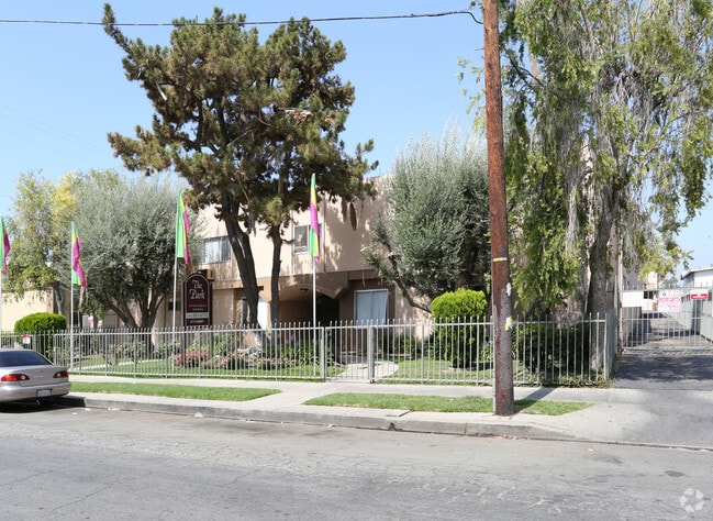 Building Photo - The Park Apartments