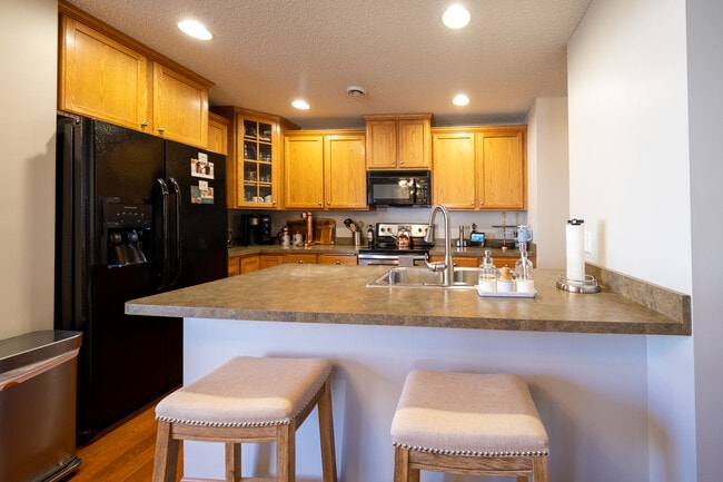 Building Photo - 10803 Kingsfield Ln