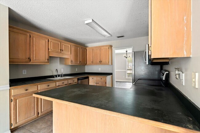 Building Photo - 10020 Silverthorne Ct