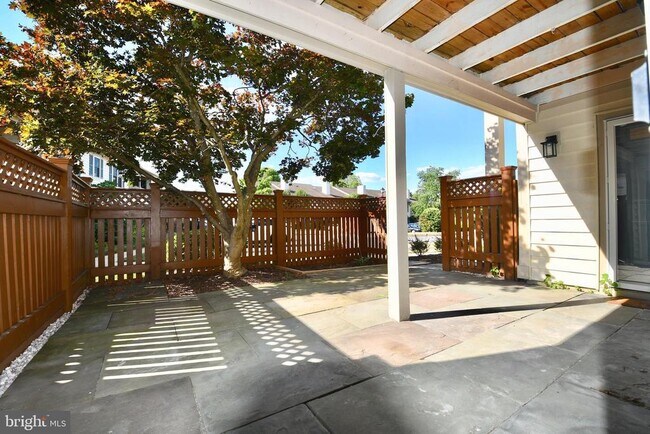 Building Photo - 6908 Sandra Marie Cir