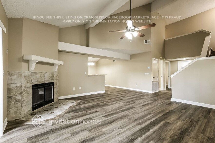Building Photo - 403 Cidermill Pl
