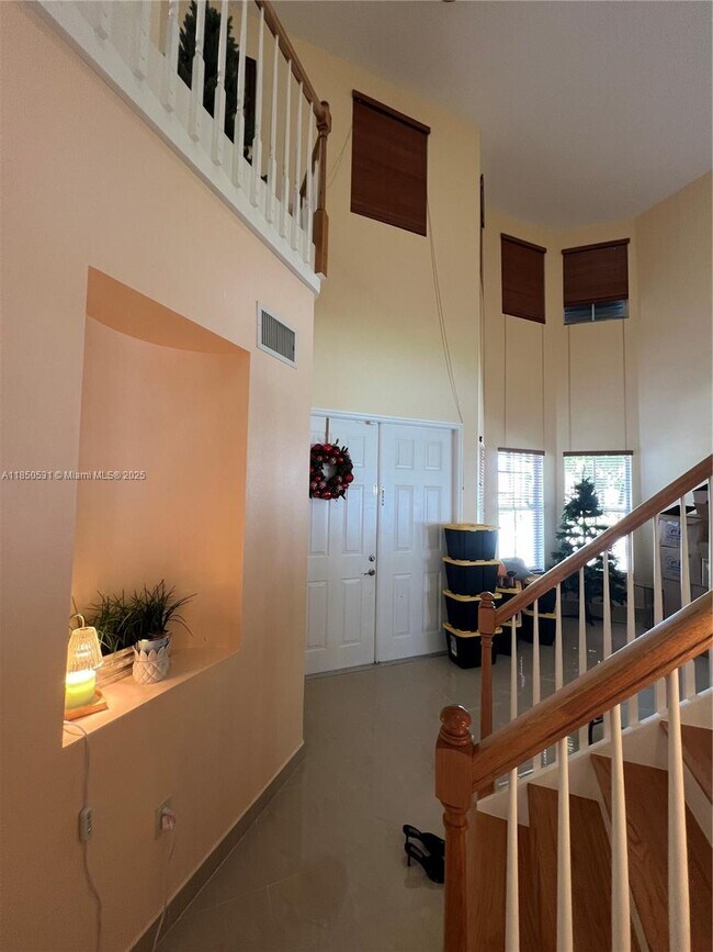 Building Photo - 16427 SW 82nd St