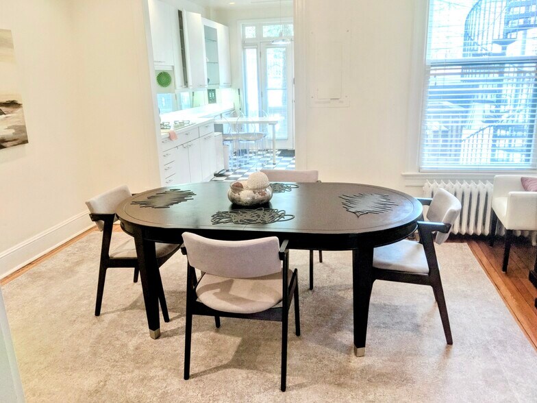 Building Photo - 1731 Church St NW