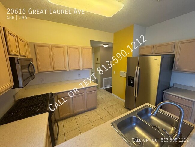 Building Photo - 20616 Great Laurel Ave