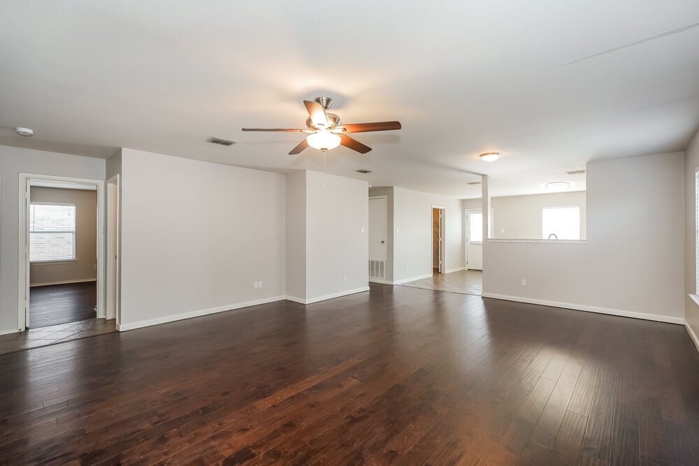 Building Photo - 1708 Diamond Lake Trail