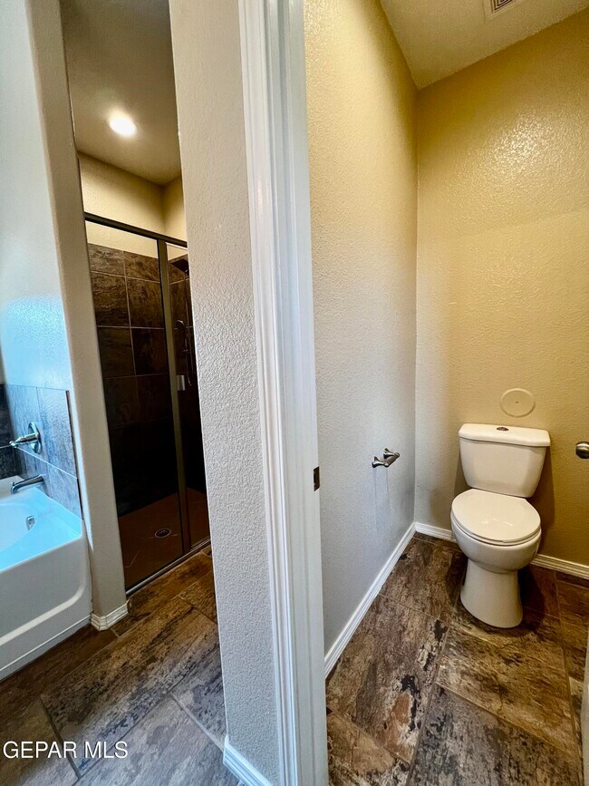 Building Photo - 14756 Boer Trail