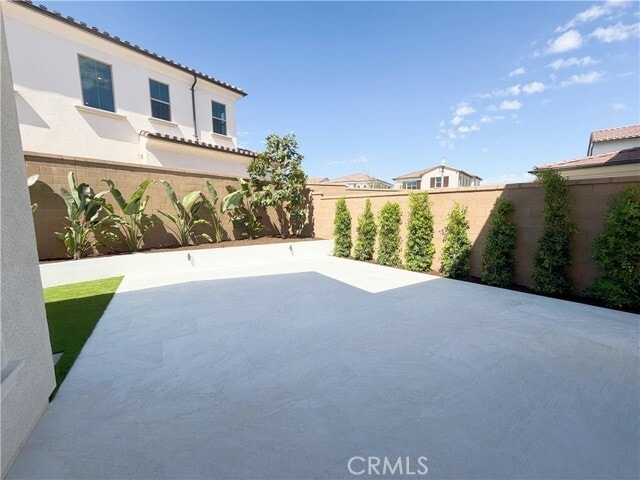 Building Photo - 115 Mossvine