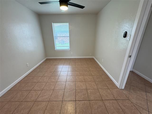 Building Photo - 3900 Camelot St