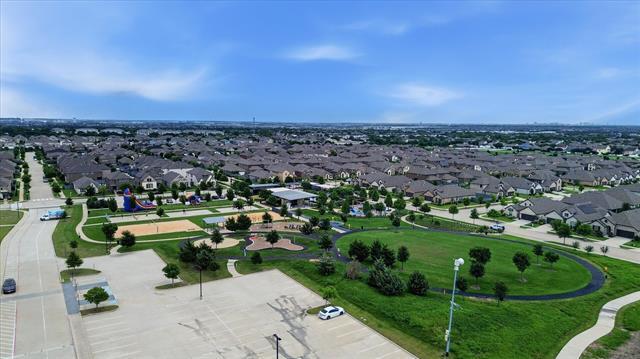 Building Photo - 7213 Willow Thorne Dr