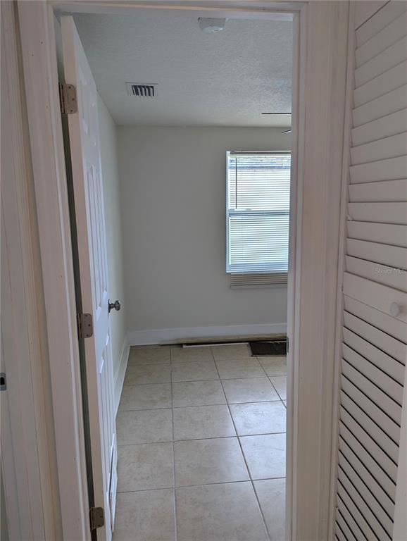 Building Photo - 8104 N 18th St