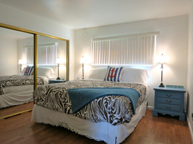 Building Photo - 43 23rd Ave