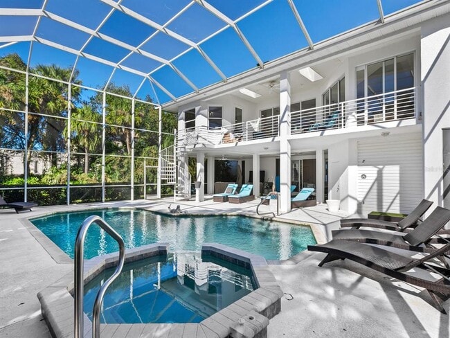 Building Photo - 5018 63rd Dr W