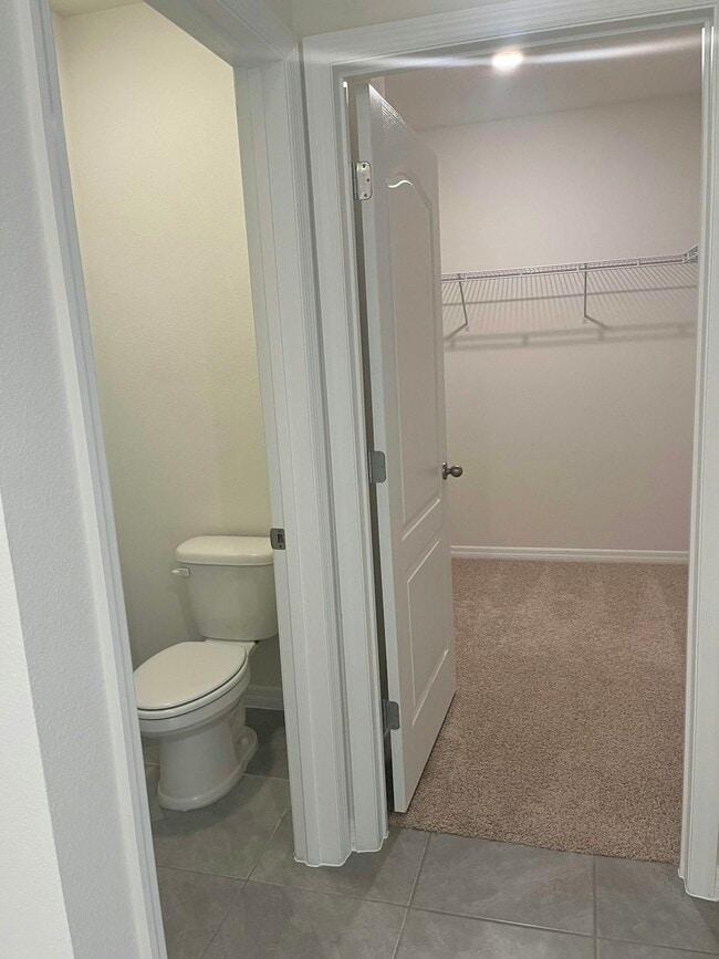 Building Photo - 1829 Red Rock Rd