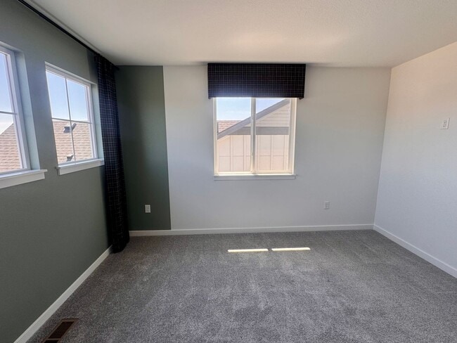 Building Photo - 8275 Nat Love Dr